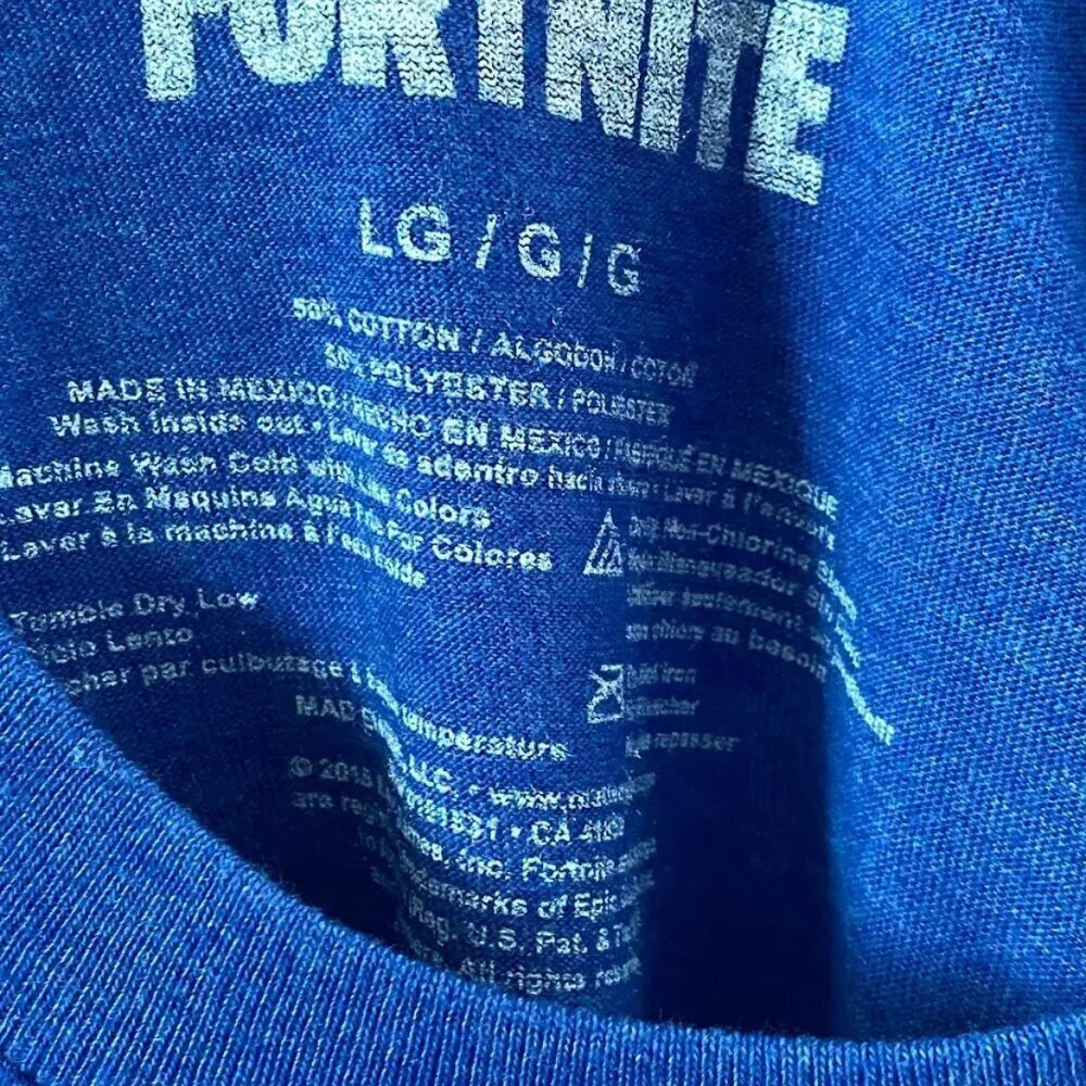 Fortnite Gaming Blue White Short Sleeve Round Neck Womens T-shirt Sz Large - Picture 5 of 7